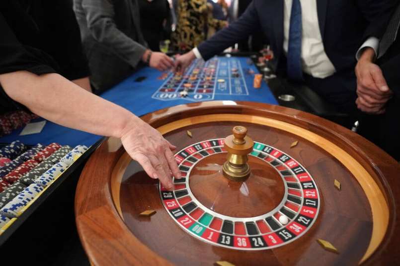 Bạn cần lựa chọn kiểu cược phù hợp với mình khi chơi Roulette.