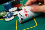 Tìm hiểu khái niệm API trò chơi Poker